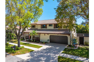 2845 W Aviary Dr, Hollywood, FL 33026, Sold 06/24/24