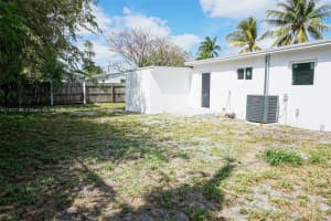 2589 NE 14th Ave, Pompano Beach, FL 33064, Sold 10/31/24