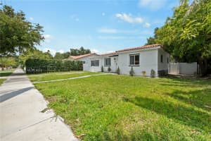 551 Lee Dr, Miami Springs, FL 33166, Sold 10/28/24