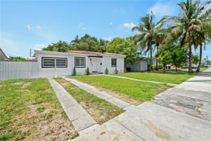 551 Lee Dr, Miami Springs, FL 33166, Sold 10/28/24
