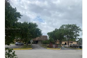 310 Cambridge Rd #4-36, Hollywood, FL 33024, Sold 07/16/24