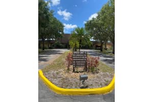 310 Cambridge Rd #4-36, Hollywood, FL 33024, Sold 07/16/24