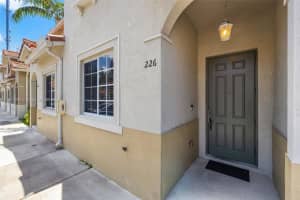 21215 NW 14th Pl 2 26, Miami, FL 33169, Sold 06/20/24