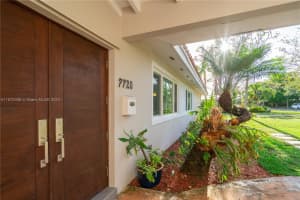 7720 SW 141st St, Palmetto Bay, FL 33158, Sold 09/10/24