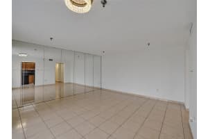 671 NE 195th St #428e, Miami, FL 33179, Sold 09/23/24