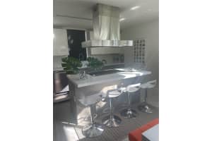 1794 SW 9th St b, Miami, FL 33135, Sold 11/29/24