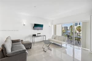 1965 S Ocean Dr #3h, Hallandale Beach, FL 33009, Sold 07/18/24