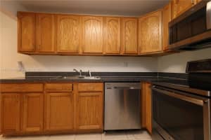 14250 SW 62nd St APT 310, Miami, FL 33183, Sold 07/19/24