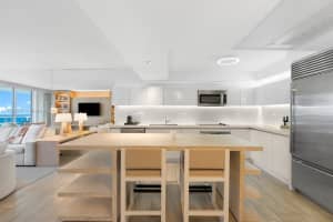102 24th St APT 1212, Miami Beach, FL 33139, Sold 06/13/24