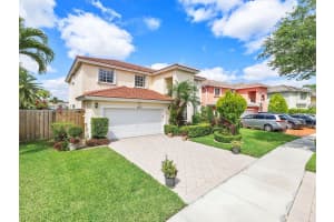 10172 SW 164th Pl, Miami, FL 33196, Sold 05/29/24