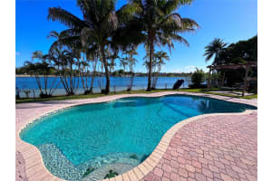 6208 NW 194th St, Hialeah, FL 33015, Sold 06/25/24