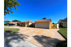 6208 NW 194th St, Hialeah, FL 33015, Sold 06/25/24