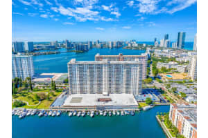 250 174th St APT 1818, Sunny Isles Beach, FL 33160, - MLS#A11572853