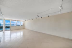 250 174th St APT 1818, Sunny Isles Beach, FL 33160, - MLS#A11572853