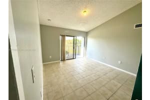 7195 NW 179th St APT 311, Hialeah, FL 33015, Sold 10/21/24