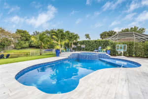 5086 Waters Edge Way, Cooper City, FL 33330, Sold 06/07/24