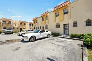 11 Olive Dr h, Hialeah, FL 33010, Sold 08/28/25