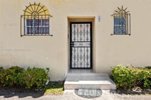 11 Olive Dr h, Hialeah, FL 33010, Sold 08/28/25
