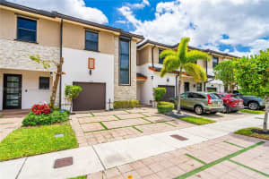 15593 NW 91st Ct, Miami Lakes, FL 33018, Sold 06/21/24