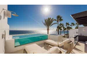 00 Puente Romano Marbella, FL  - MLS#A11573160