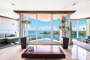 300 South Pointe Dr APT 1904, Miami Beach, FL 33139, Sold 09/06/24
