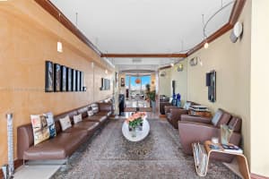 300 South Pointe Dr APT 1904, Miami Beach, FL 33139, Sold 09/06/24