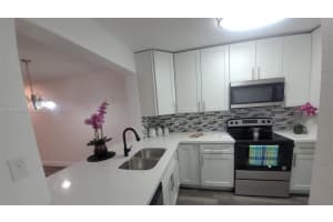 9470 Poinciana Pl APT 109, Davie, FL 33324, Sold 10/28/24