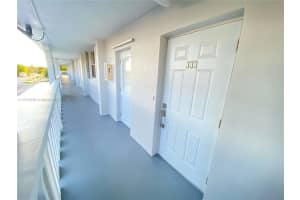 1040 SE 4th Ave APT 333, Deerfield Beach, FL 33441, Sold 05/31/24
