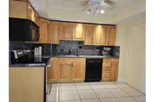 251 174th St APT 2312, Sunny Isles Beach, FL 33160, Sold 06/23/25