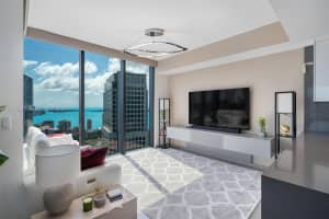 68 SE 6th St Apt 3711, Miami, FL 33131, Sold 07/22/24