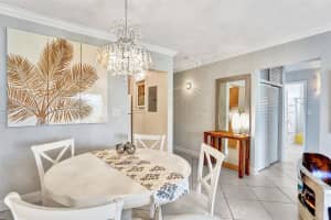 16801 NE 13th Ave APT 303, Miami, FL 33162, Sold 10/16/24