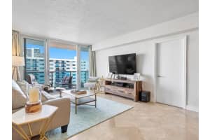 7501 E Treasure Dr #8k, North Bay Village, FL 33141, Sold 09/06/24