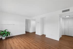 3252 Foxcroft Rd APT 216, Miramar, FL 33025, Sold 05/21/24