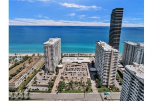 1980 S Ocean Dr 3p, Hallandale Beach