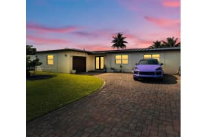 7831 NW 181st St, Hialeah, FL 33015, Sold 09/16/24