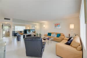 15108 Ashland Dr APT 215, Delray Beach, FL 33484, Sold 01/21/25