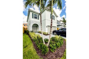 1392 SE 26th Ter, Homestead, FL 33035, Sold 06/17/24