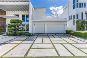 8404 NW 33rd Terrace, Doral, FL 33166, Sold 07/16/24