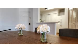 6288 NW 186th St APT 211, Hialeah, FL 33015, Sold 06/14/24