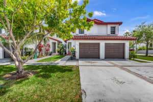 8140 SW 209th St, Cutler Bay, FL 33189, Sold 08/09/24