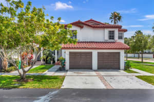 8140 SW 209th St, Cutler Bay, FL 33189, Sold 08/09/24