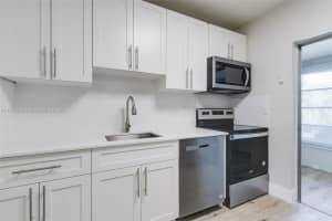 7605 NW 4th Pl APT 205, Margate, FL 33063, Sold 06/18/24