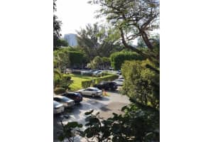 20500 W Country Club Dr APT 308, Aventura, FL 33180, Sold 11/05/24
