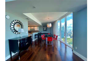 601 NE 36th St APT 3201, Miami, FL 33137, Sold 09/03/24