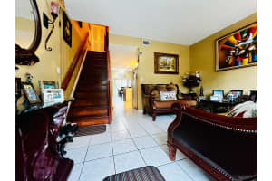 355 NW 109th Ave Apt 602, Miami, FL 33172, Sold 07/12/24