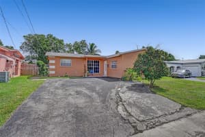 8520 NW 24th Pl, Sunrise, FL 33322, Sold 01/16/25