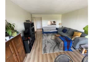 492 NW 165th St APT C609, Miami, FL 33169, Sold 08/15/24