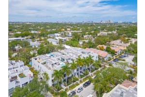 757 SE 12th Ct, Fort Lauderdale, FL 33316, Sold 02/06/25