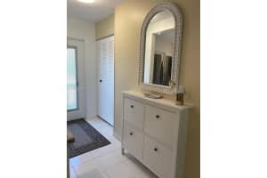 5000 NW 36th St, Lauderdale Lakes, FL 33319, Sold 09/20/24