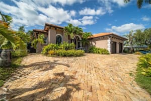 2110 NE 124th St, North Miami, FL 33181, Sold 07/22/24